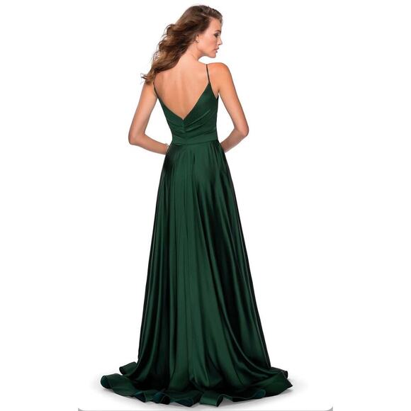 NEW NWT La Femme 28607 Emerald Gown Dress size 0 - Picture 2 of 6